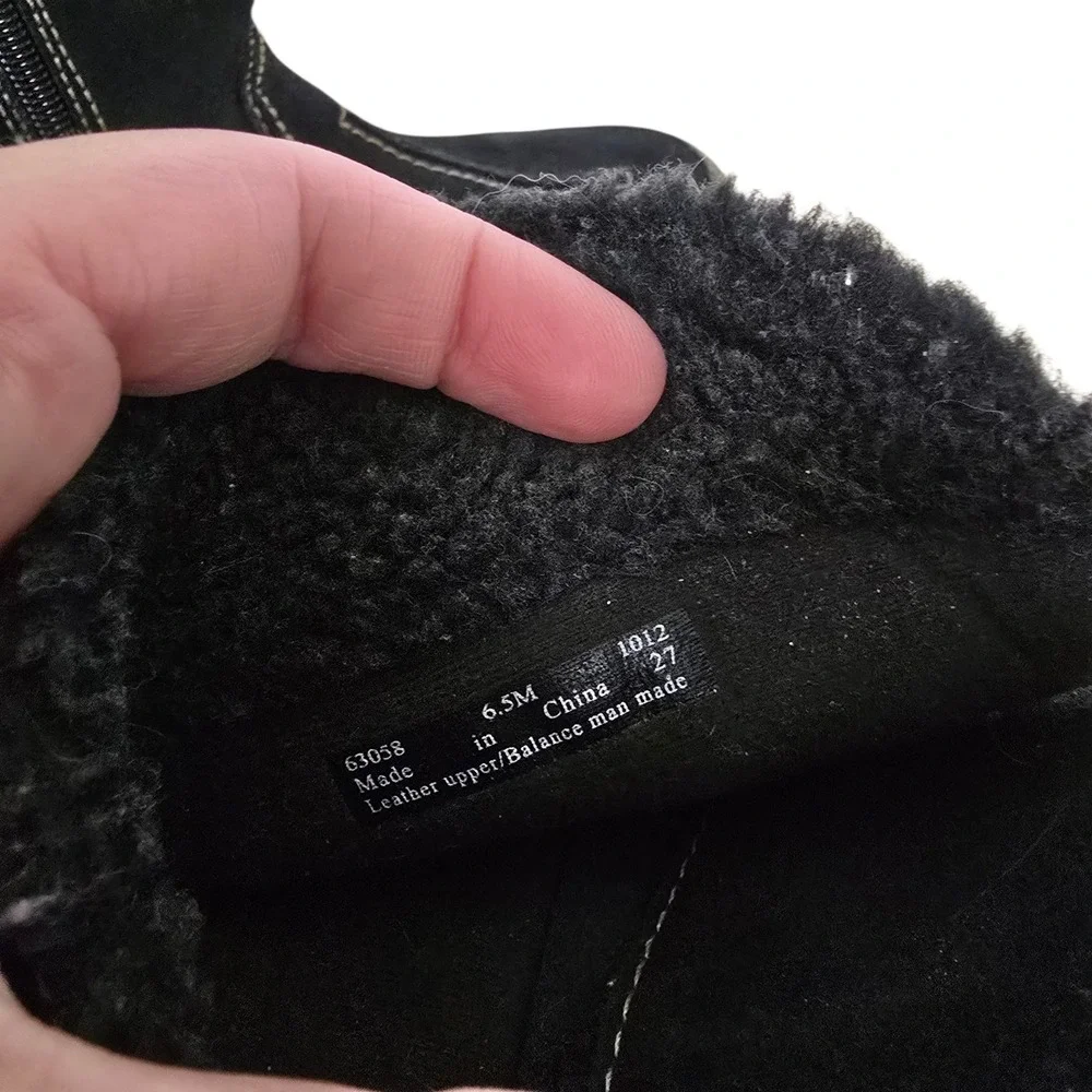 Clarks Womens Black Suede Mid Calf Winter Boots Faux Fur Lined Size 6.5M 63058